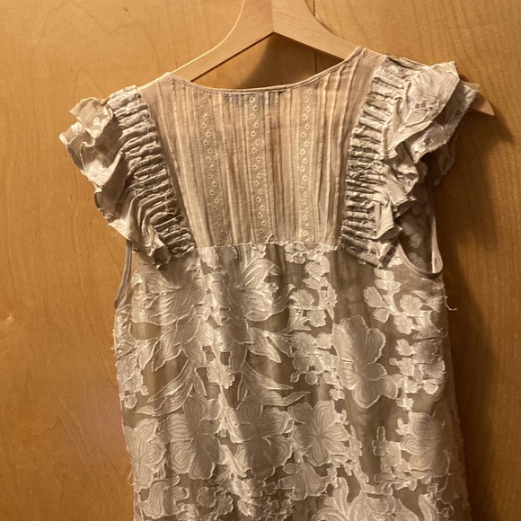 BCBG Maxazria xs unusual pretty dress - Picture 6 of 7